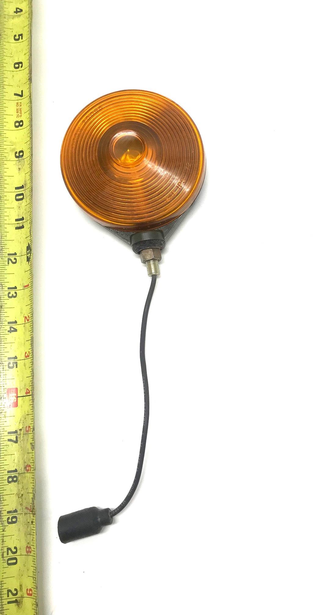 5T-1064 | 5T-1064  Directional Lollipop Light (6).jpg