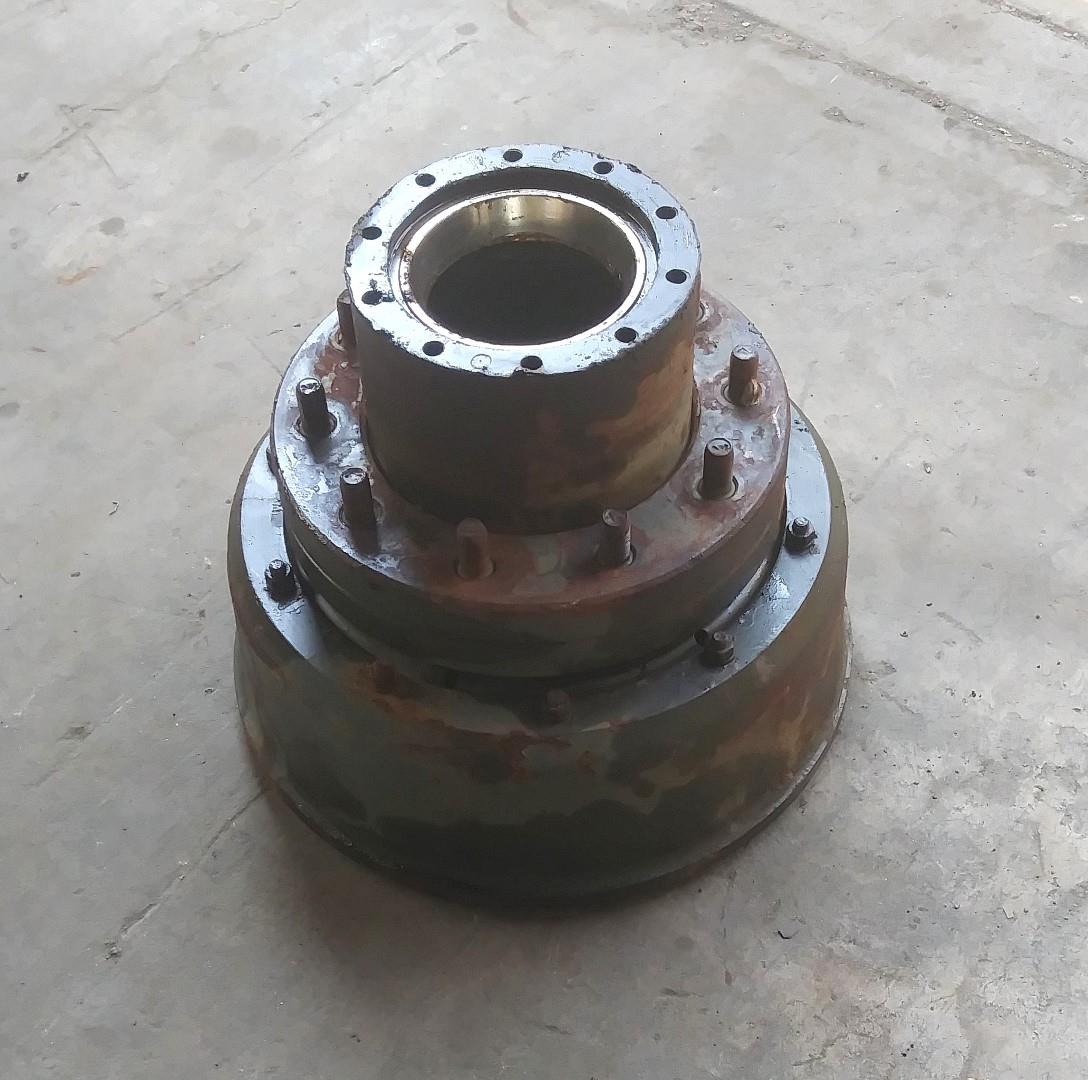 5T-981LEFT | 5T-981LEFT Rear Driver Side Hub and Drum Assembly (6) (Large).jpg