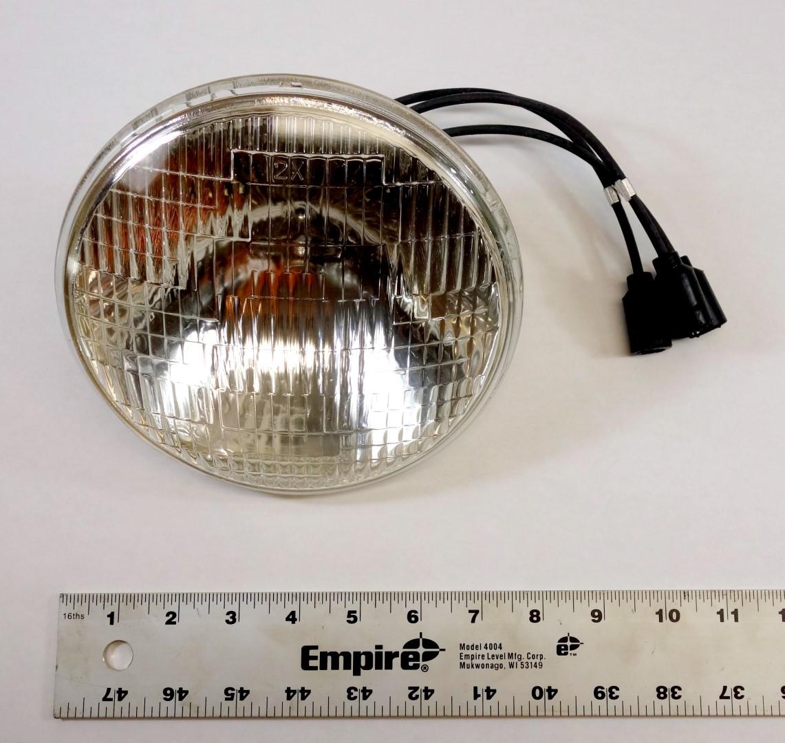 FM-174 | 6240-01-420-8320 Headlight 12V Lamp Assembly for LMTV and FMTV (3).JPG