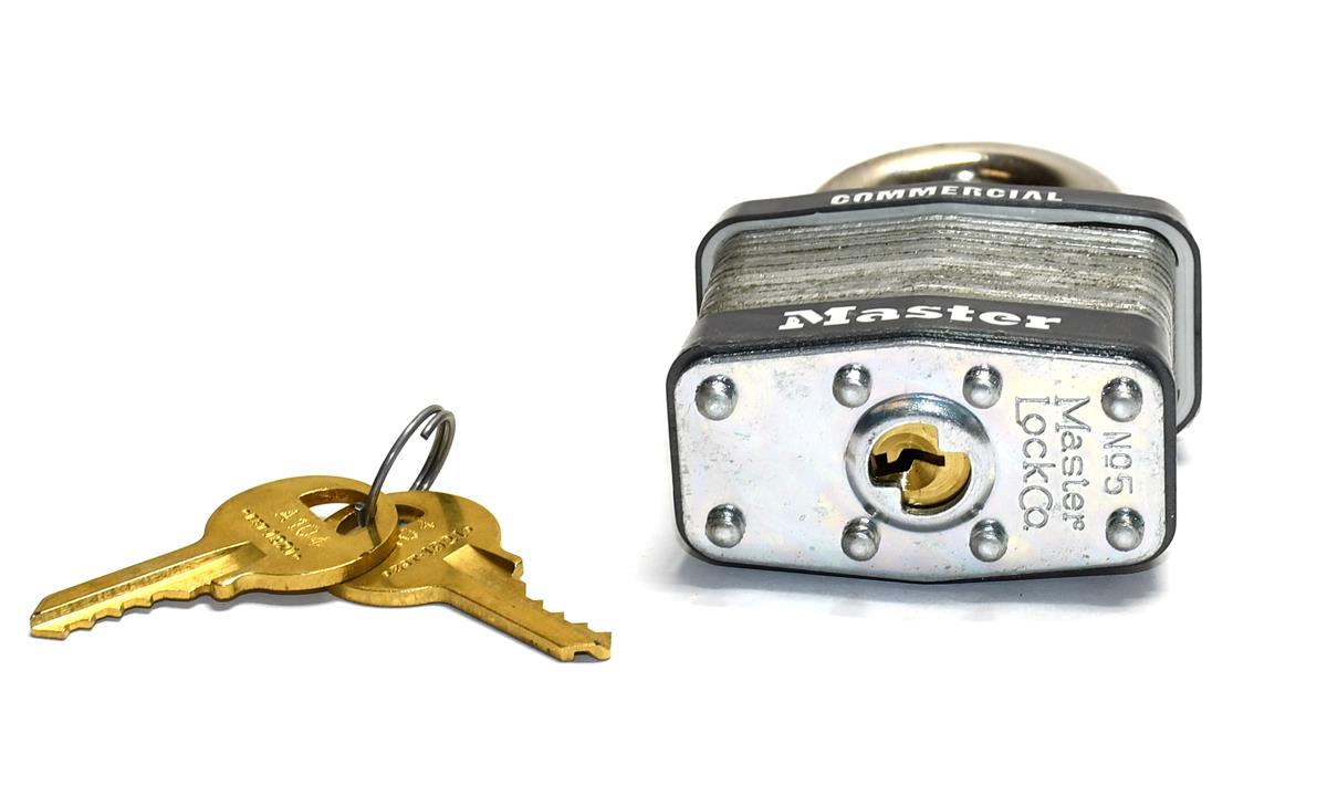 COM-5912 | COM-5912 Master Lock with Key 5KA-A104 5KA-3912 (1).JPG