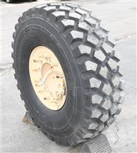 TI-1880 | TI-1822 Tire (4).JPG