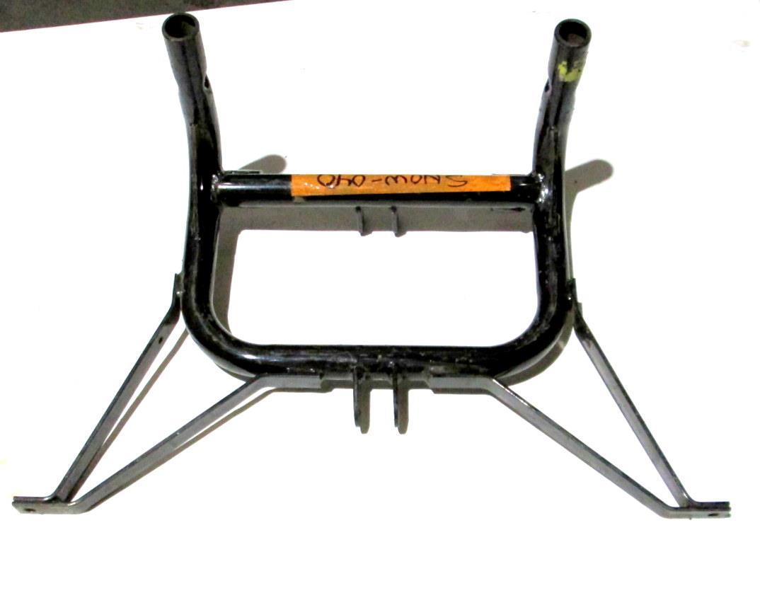 SNOW-040 | SNOW-040  Meyer Tube Lift Frame EZ Mount Classic SUVS Only Meyer Snow Plow (1).JPG