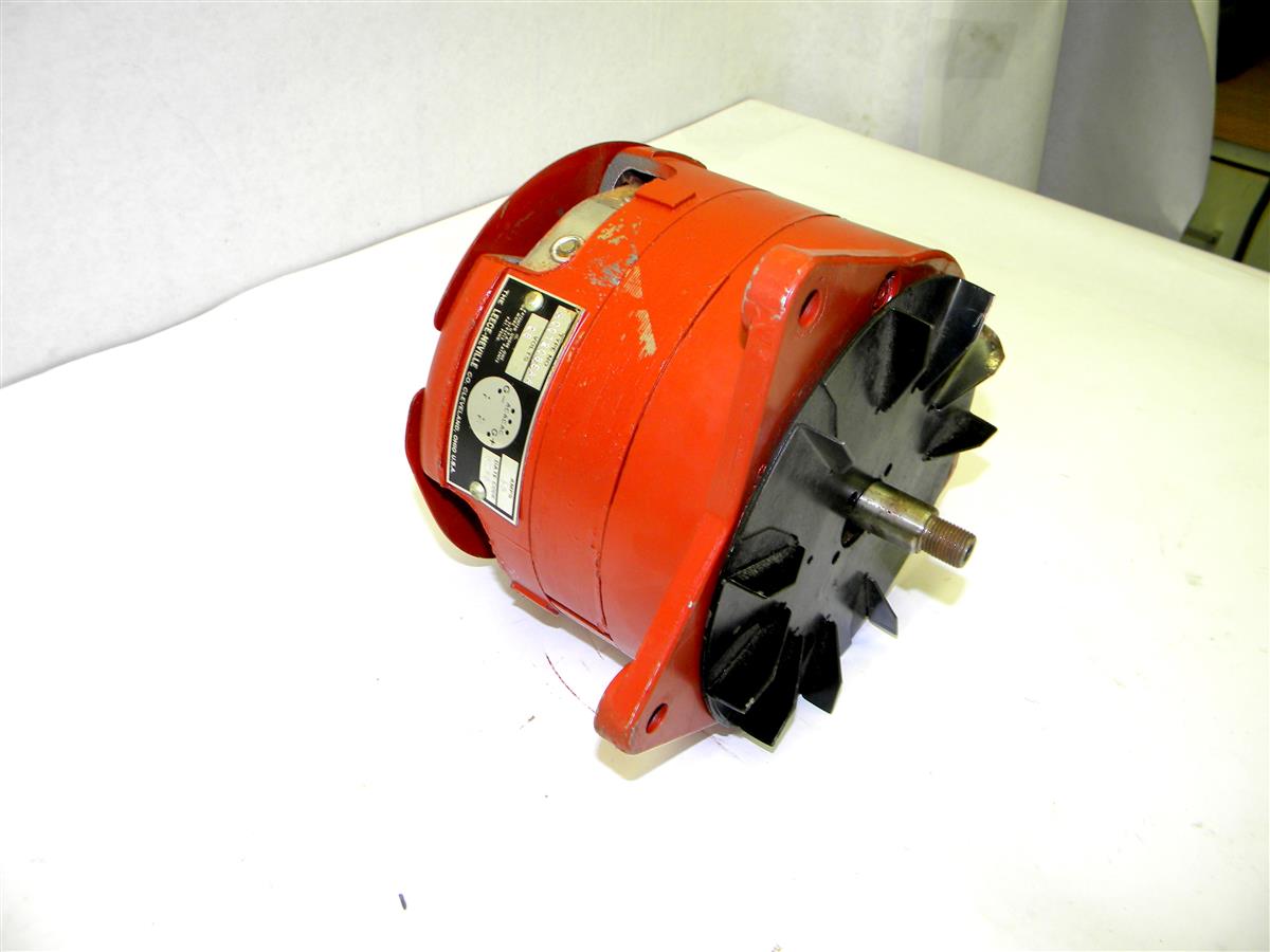 SP-1403 | 2920-00-457-8654 Generator, Engine Accessory, Leeche Neville 28 Volt, 35 Amp Alternator (8).JPG