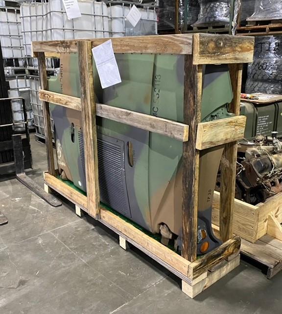 HM-1546 | HMMWV Front Hood  - in Crate (3).jpg