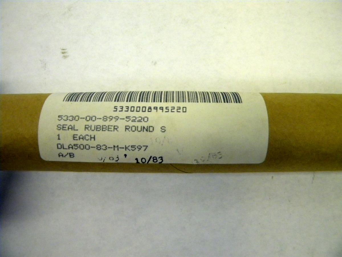 SP-1460 | 5330-00-890-5220 Rubber Round Seal for M109 Series Howitzer Tank. NOS (1).JPG