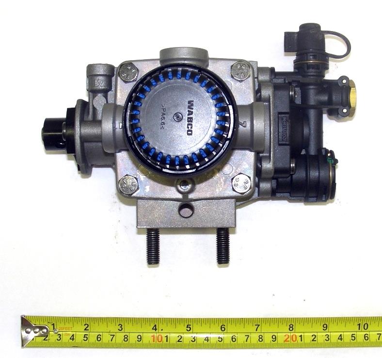 SP-1337 | Brake Pressure Regulator, Load Sensing Valve (2).JPG