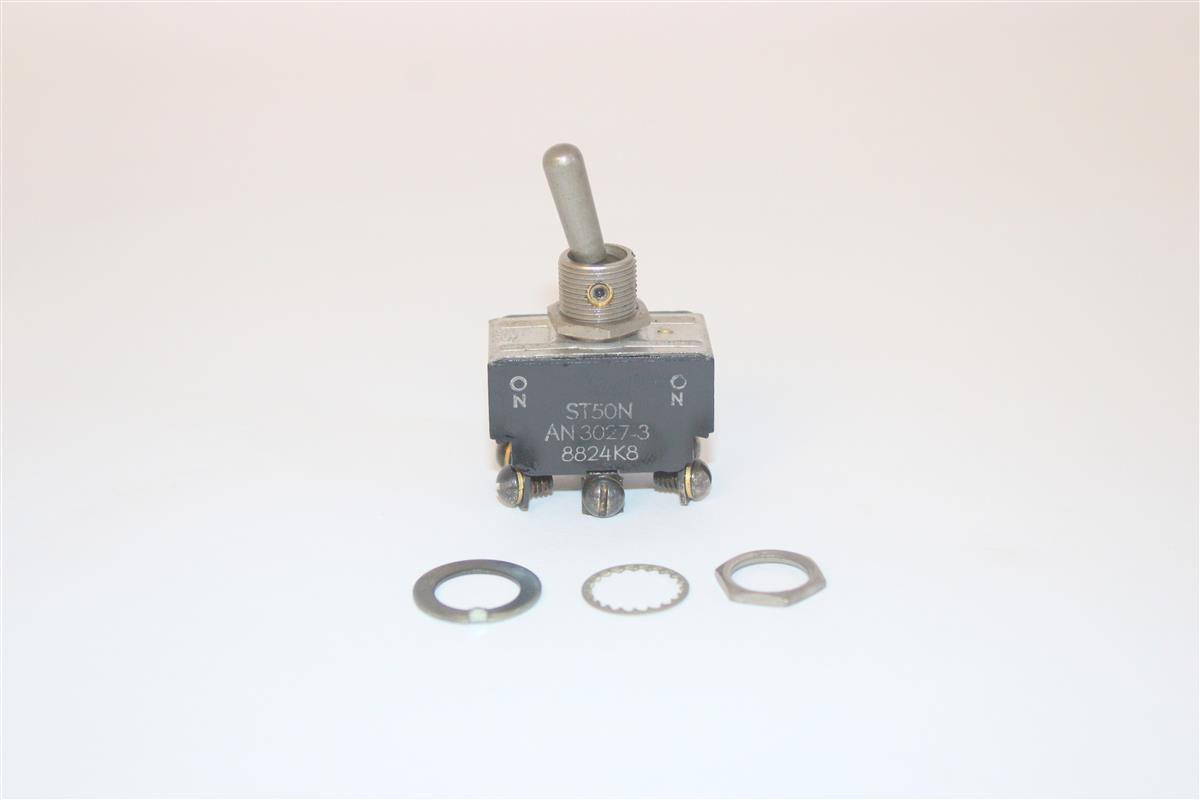 SP-388 | SP-388 Toggle Switch (2).JPG