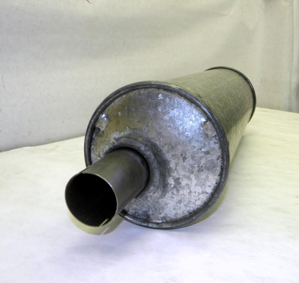 SP-1490 | 2990-00-588-4131Walker Exhaust Muffler 2 Inch Inlet and Outlet, Unknown Application. NOS.  (4).JPG