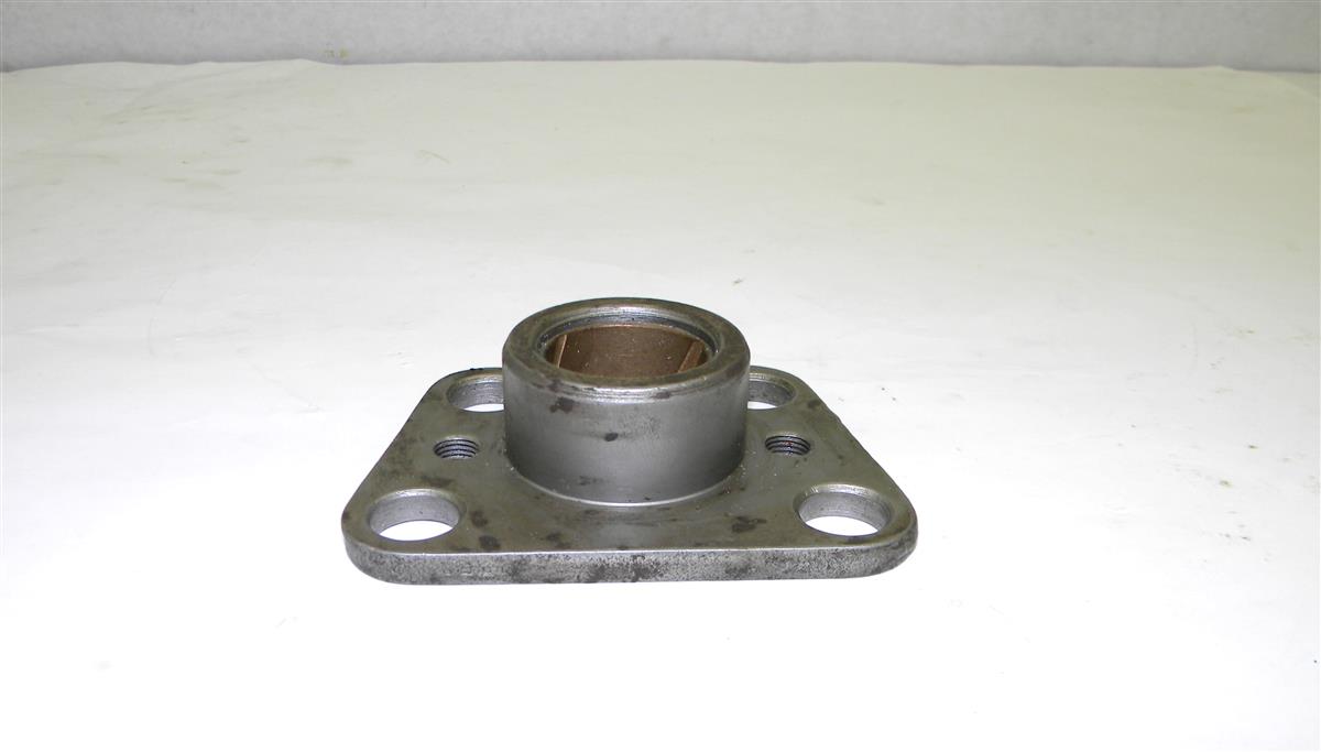 M35-391 | 2530-00-752-1676 Lower Steering Knuckle Sleeve with Bearing Assembly for M35A2 (1).JPG