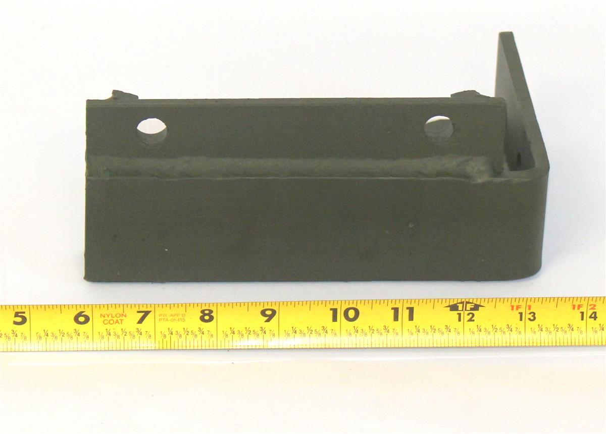 FM-592 | FM-592 Lower Right Side Angle Bracket  (6).JPG