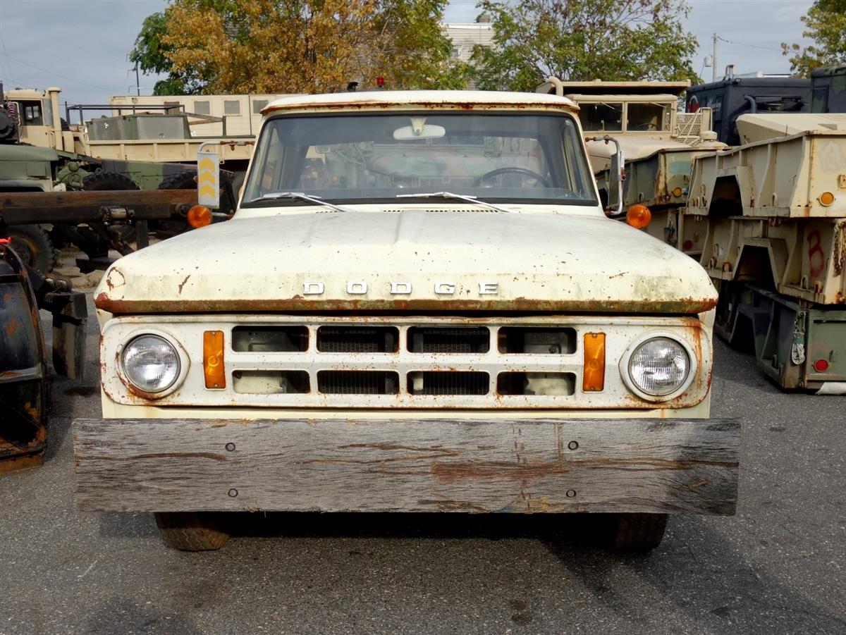 602b68a4-f606-40a8-b62e-cc7c554b4e79-01152018-cropped-Dodge%20Pick%20Up%20(16)