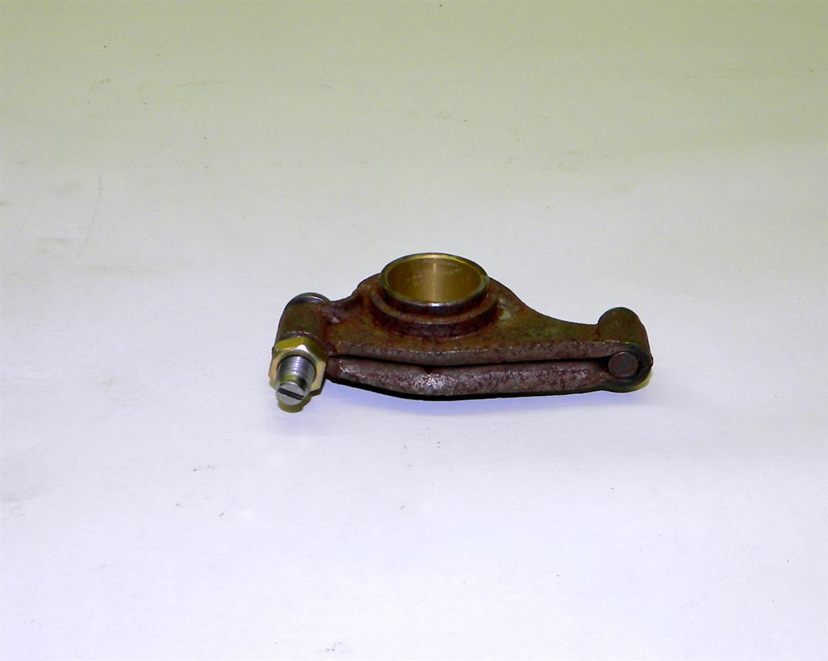 M35-481 | 2815-00-870-9961 Rocker Arm for Engine Poppet Valve for M35A2 Series and M54A2 Series Multi-Fuel. NOS (3).JPG