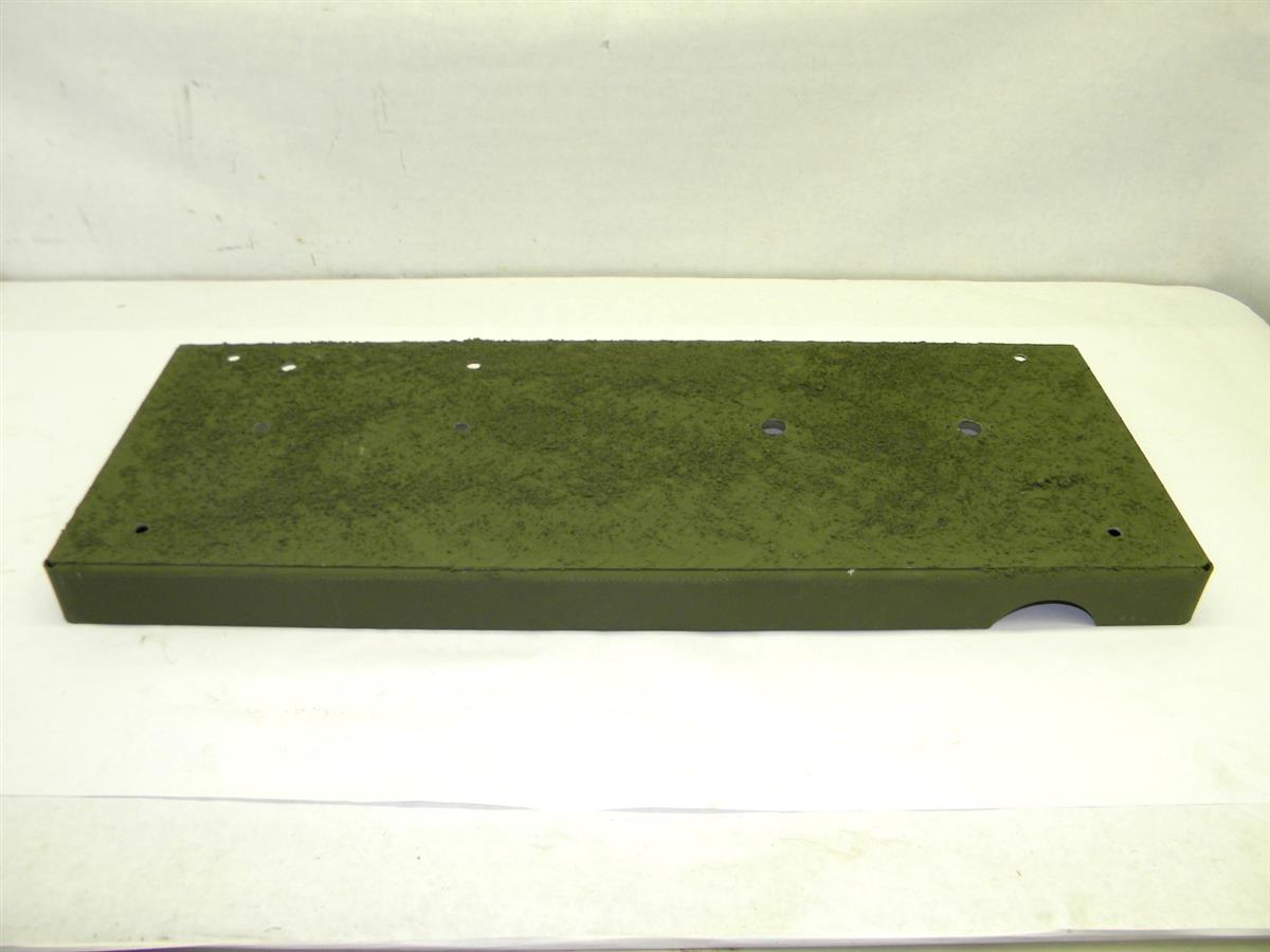 5T-807 | 2590-00-408-4643 Anti Skid Running Board, Left Hand for M809 Series (3).JPG
