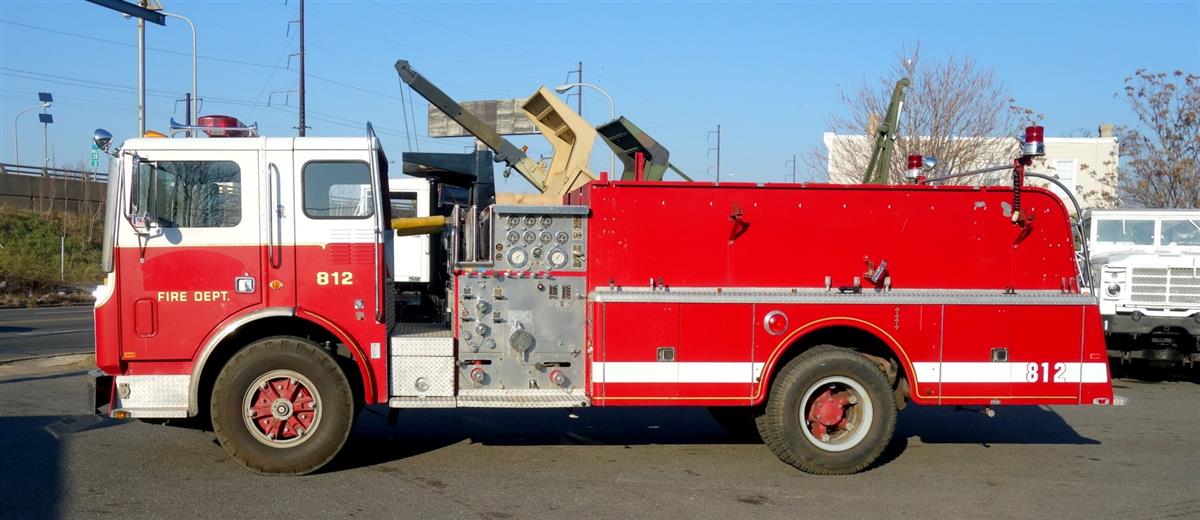 81b7048f-b9c0-45da-a72a-9ac4832ad355-07082017-cropped-Mack%20Firetruck%20(14)