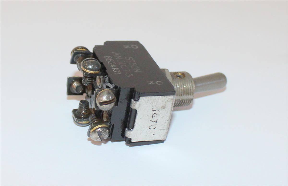 SP-388 | SP-388 Toggle Switch (8).JPG