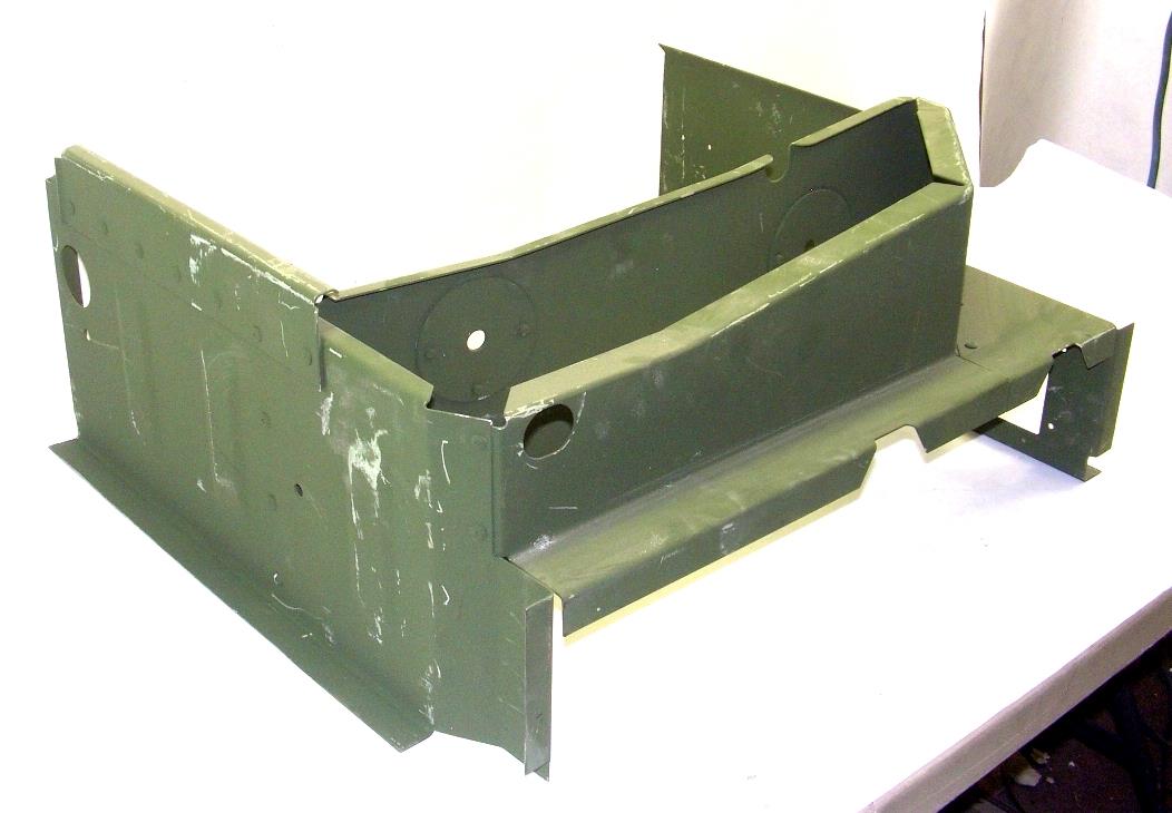 HM-535 | Battery Box, HMMWV (2).JPG