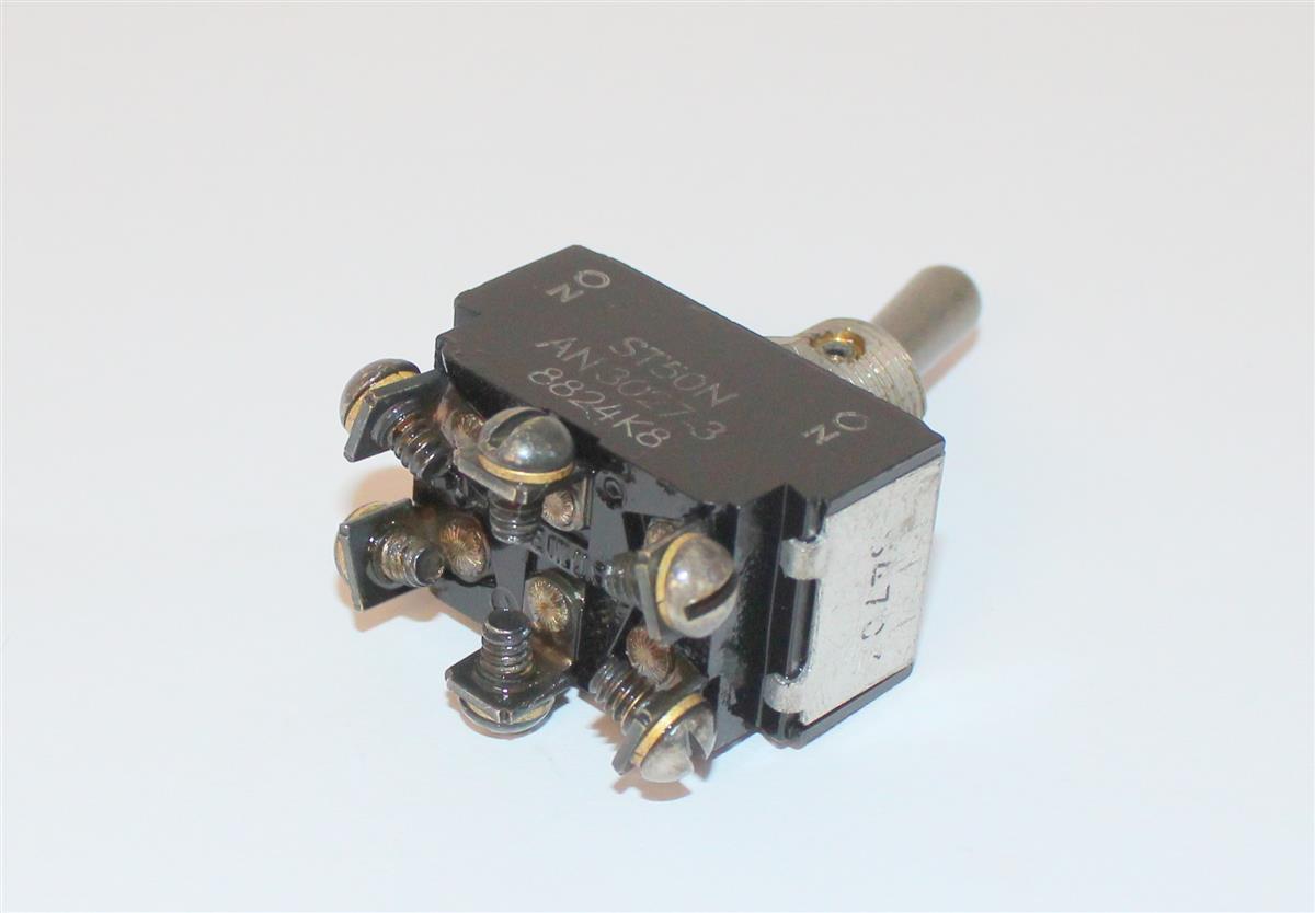 SP-388 | SP-388 Toggle Switch (7).JPG