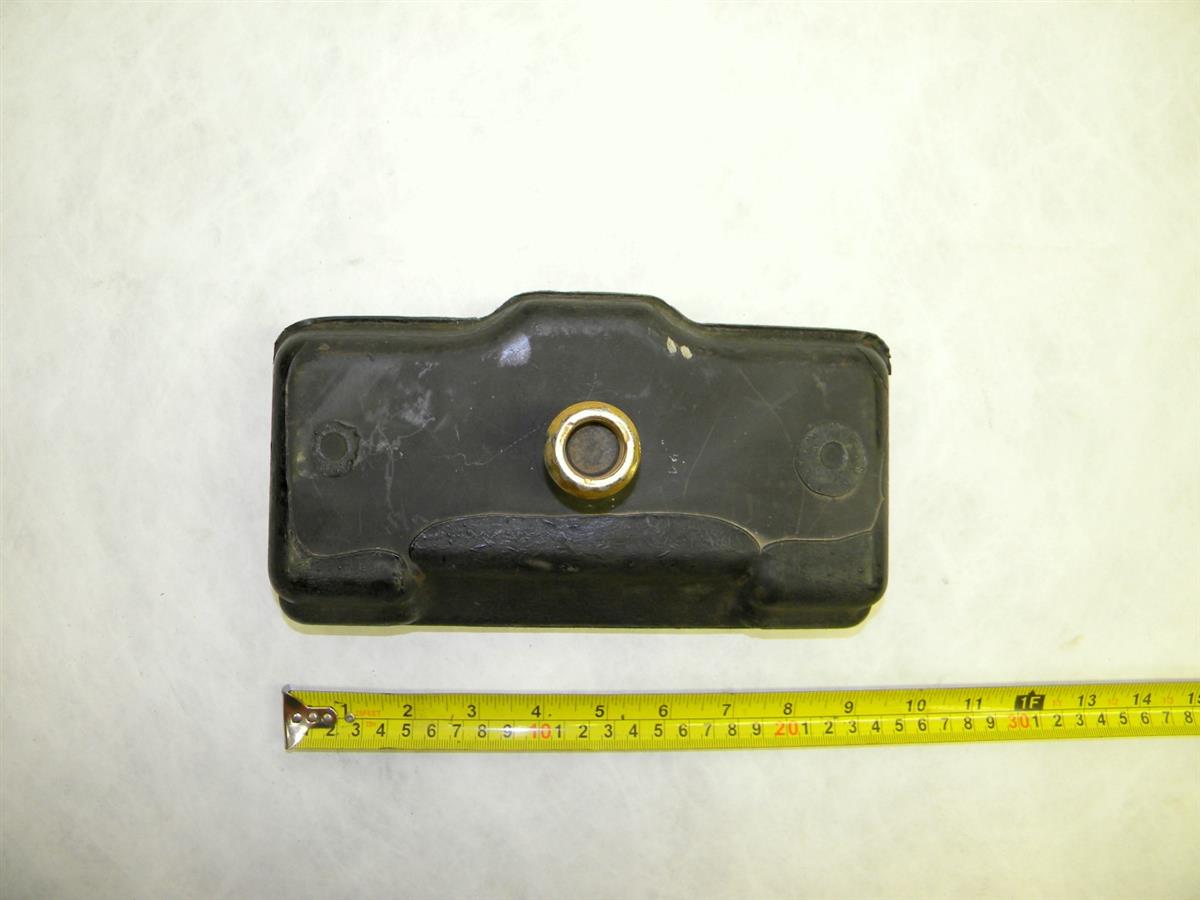 SP-1494 | 2530-01-053-4374 Track Shoe Pad for M578 Recovery Vehicle Full Tracked. NOS.  (2).JPG