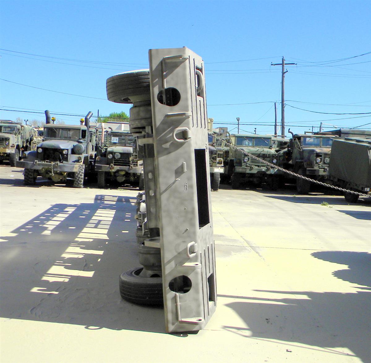 c1168613-342f-4f7d-be47-e1135a9bb595-07182016-cropped-M871%20Trailer%20Refurb%20Sandblasted%20(8)