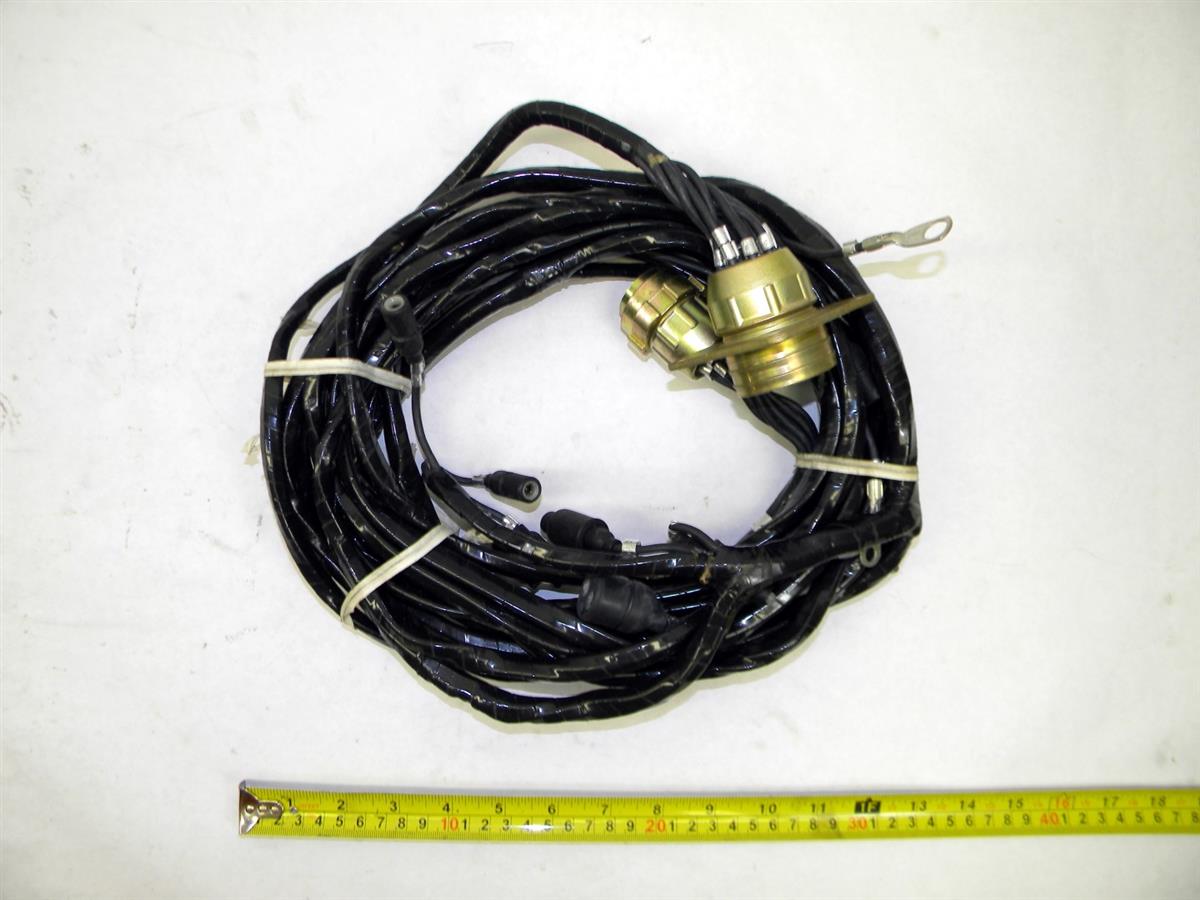 M35-411 | 2590-00-150-5768 Rear Wiring Harness for M36A2 Multi-Fuel. NOS (2).JPG