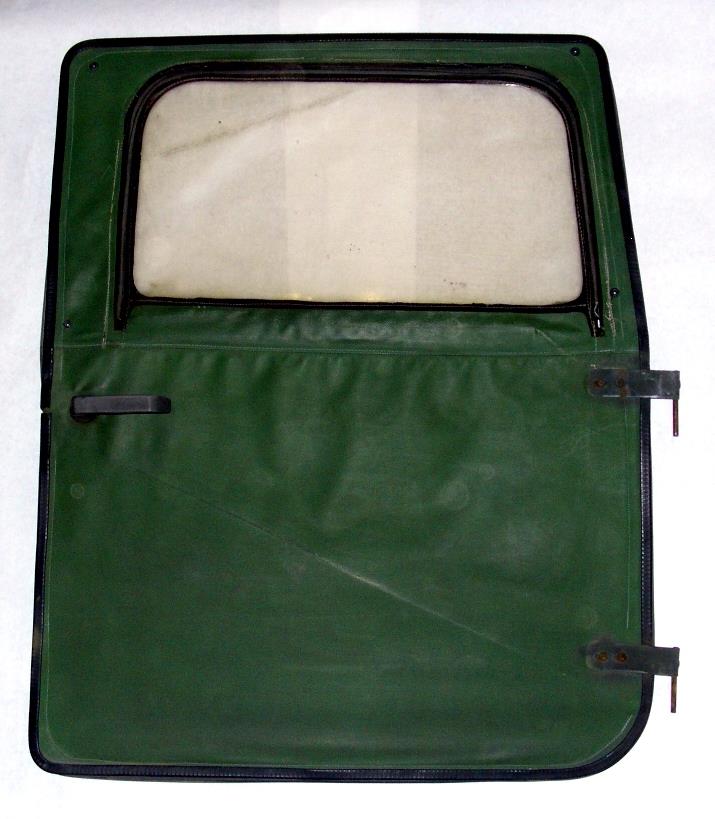 HM-520 | 2510-01-450-5479 Door, Vehicular, Soft Top Door, Front Right Hand, Green Complete Door (2).JPG