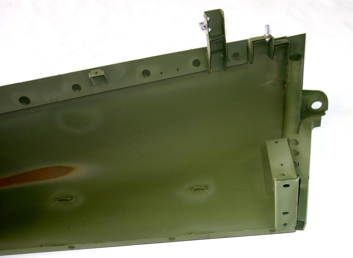 HM-110L | 2510-01-332-0129 Left Rear Corner Sponson for HMMWV Slant Back NOS (7).JPG