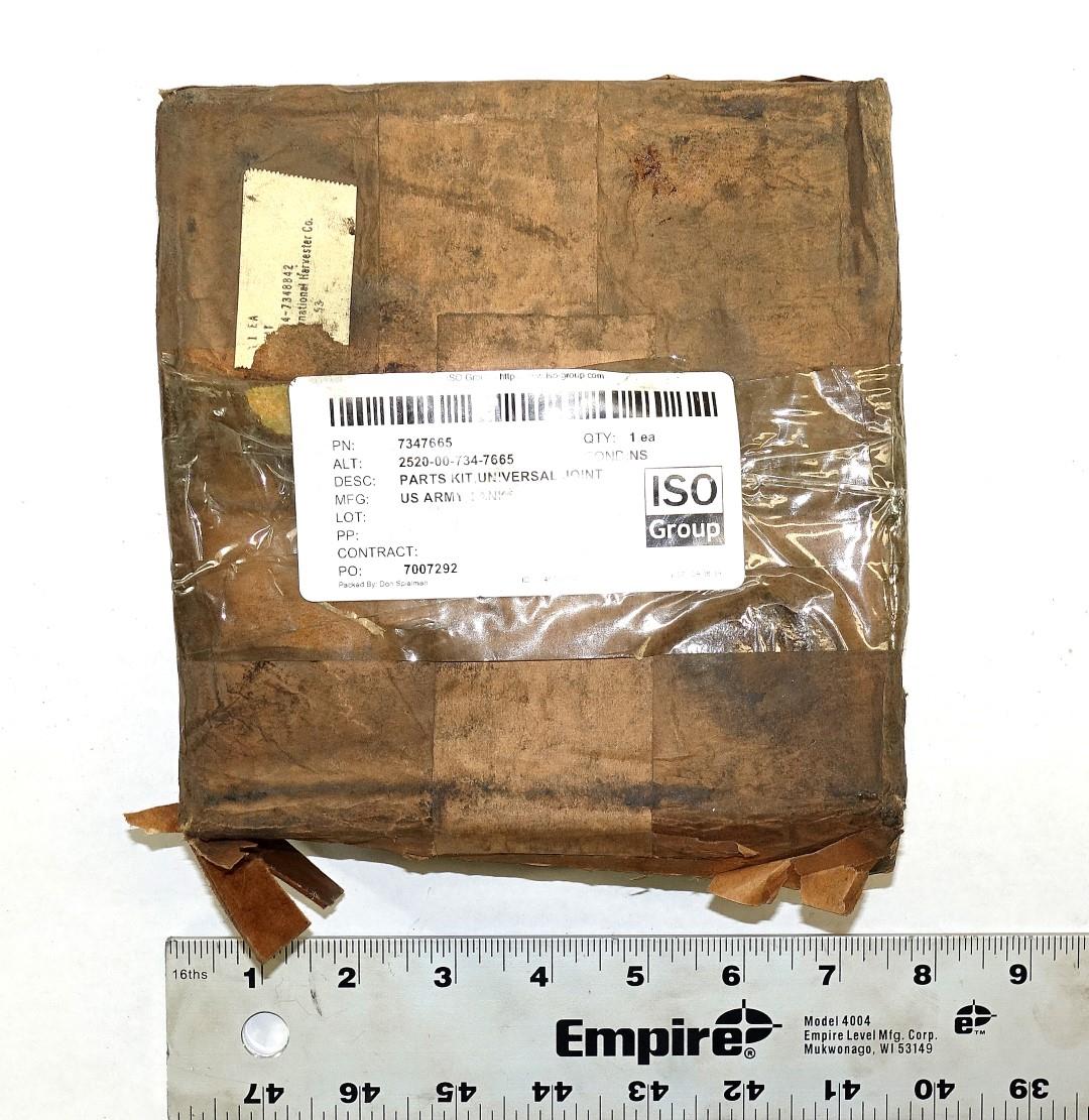 5T-895 | 2520-00-388-4197 G744 Universal Spider Joint Kit (3) (Large).JPG