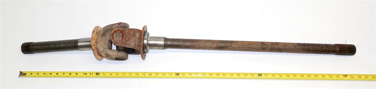 FM-247 | 2520-01-363-8152 Right Front Passenger Side U Joint Style Axle Shaft for FMTV and MRAP Caiman NOS good take o.JPG