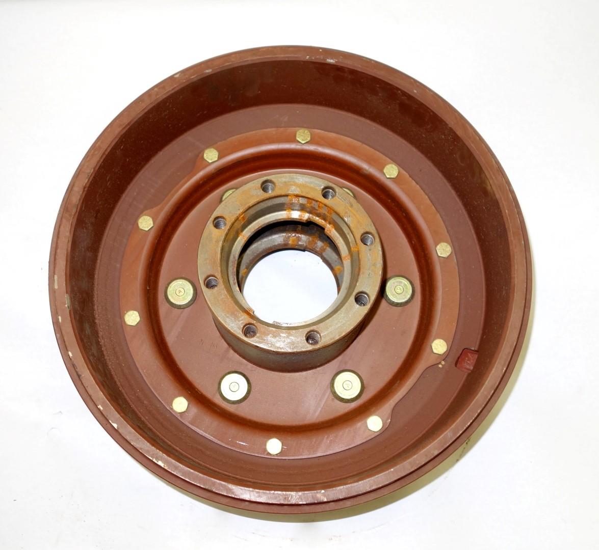 M35-663 | 2530-00-193-8183 Front Right Side Hub and Drum Assembly for M35 M35A1 and M35A2 Series NOS (4).JPG