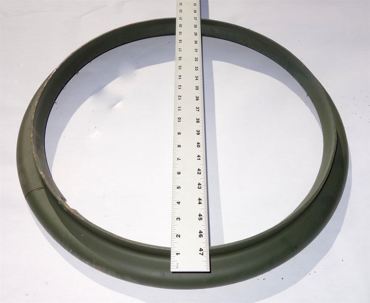 TI-252 | 2530-00-603-5768 10 Hole Wheel Rim for M809 and M939 Series 5 Ton NOS (8).JPG
