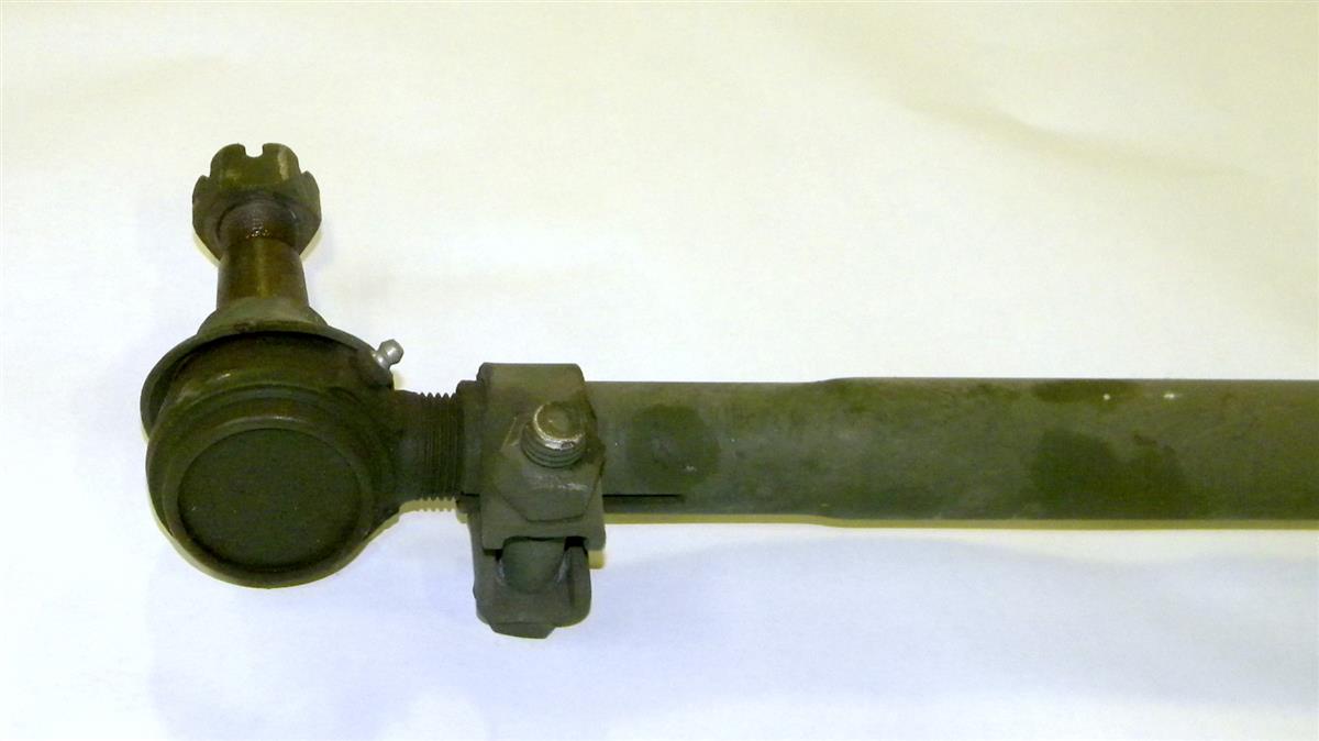 M35-651 | 2530-00-752-1599 Front Steering Tie Rod Assembly for M35 M35A1 and M35A2 Series NOS as removed (1).JPG