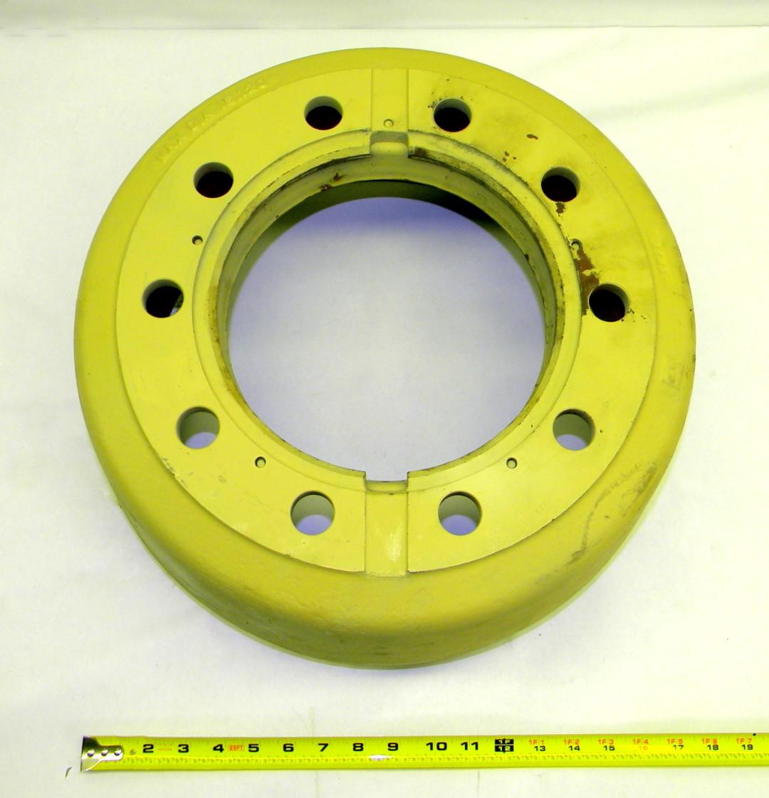 9M-817 | 2530-01-260-0695 Rear Brake Drum for M939 and M939A1 Series 5 Ton NOS as removed (2).JPG