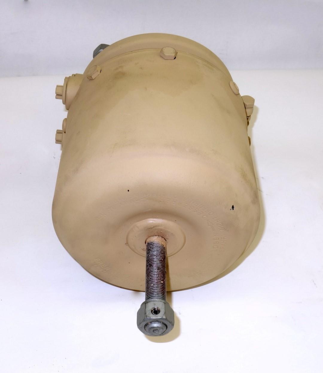 MRAP-212 | 2530-01-557-6244 Rear Air Brake Chamber for MRAP JERRV NOS (6).JPG