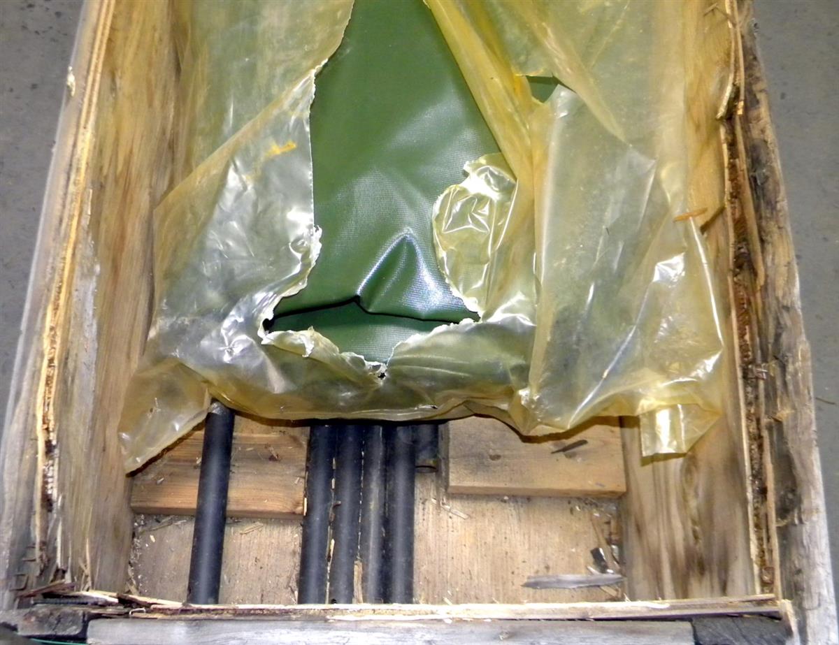 FM-114-GREEN | 2540-01-539-3946 green cargo cover kit for fmtv 5 ton m1083, m1093, m1095. nos (5).JPG