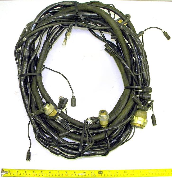 M35-412 | 2590-01-016-3187 M35A2 Series Front Wiring Harness 2.JPG