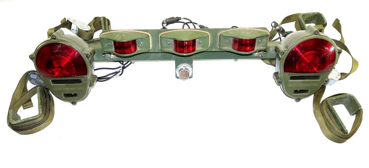 5T-921  | 2590-01-436-9145 M819 Wrecker Tow and Light Bar (1) (Large).JPG