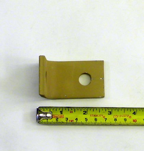 9M-813 | 2590-01-532-9661 Angle Bracket with Mounting Holes for M939 Family of Vehicles NOS (1).JPG