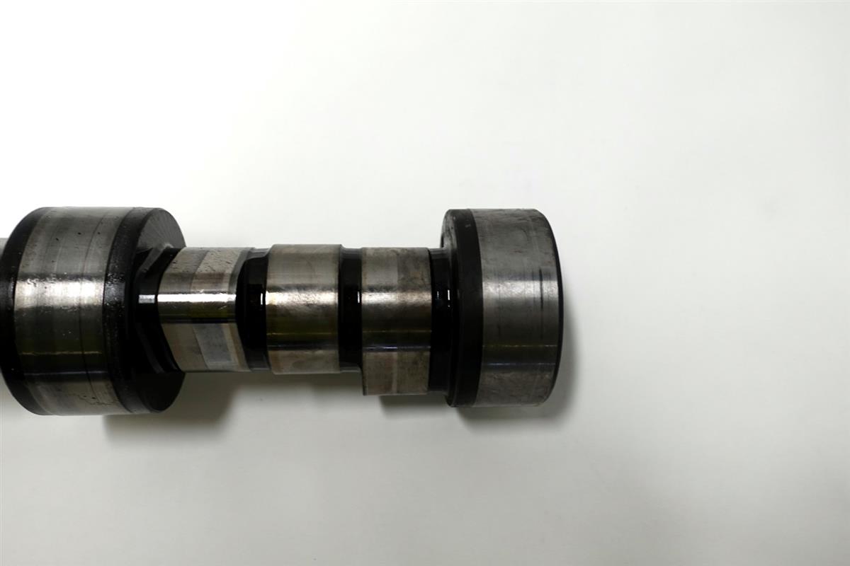 MA3-701 | 2815-01-360-6339 Camshaft with cam gear for CAT 3116 (5).JPG