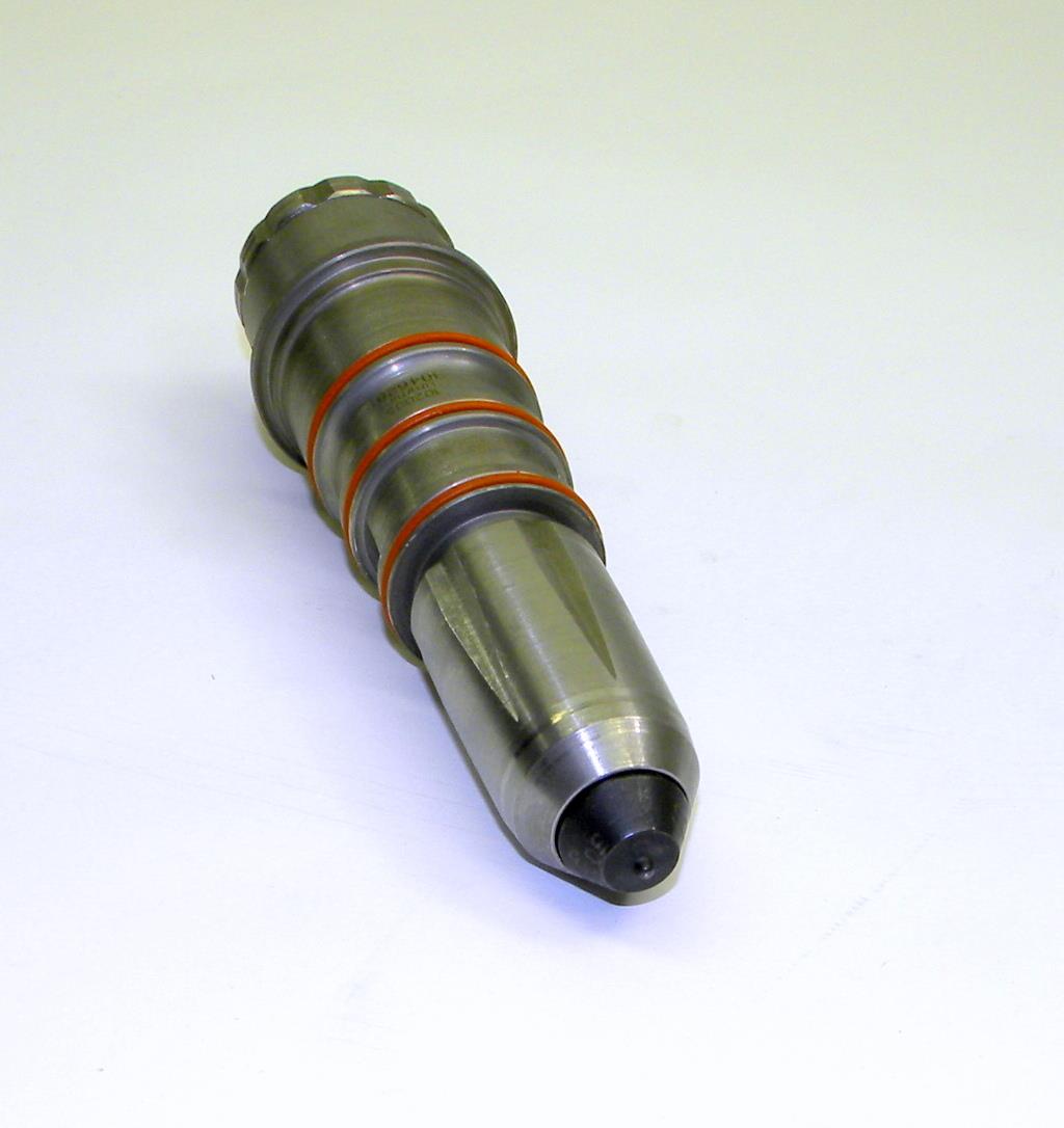 5T-718 | 2910-01-218-5155 Fuel Injection Nozzle for M809 Series and M939A1 Series with NHC 250 Engine. NOS.  (8).JPG