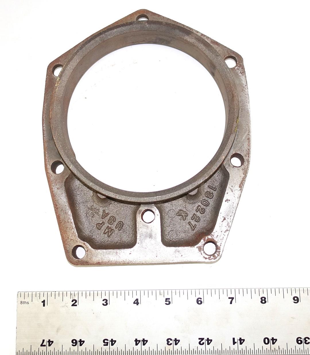 5T-912 | 2930-00-408-9404 Water Pump Support Bracket NOS (6) (Large).JPG