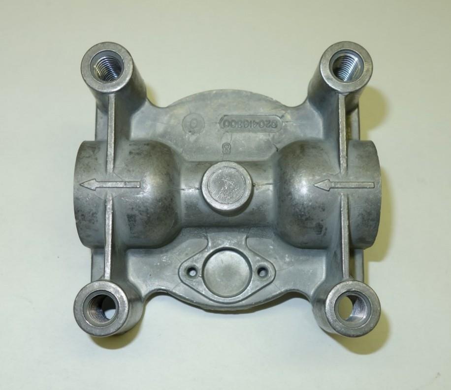 M9-6088 | 2940-01-227-7445 Antifreeze Particulate Housing for M915 (6).JPG