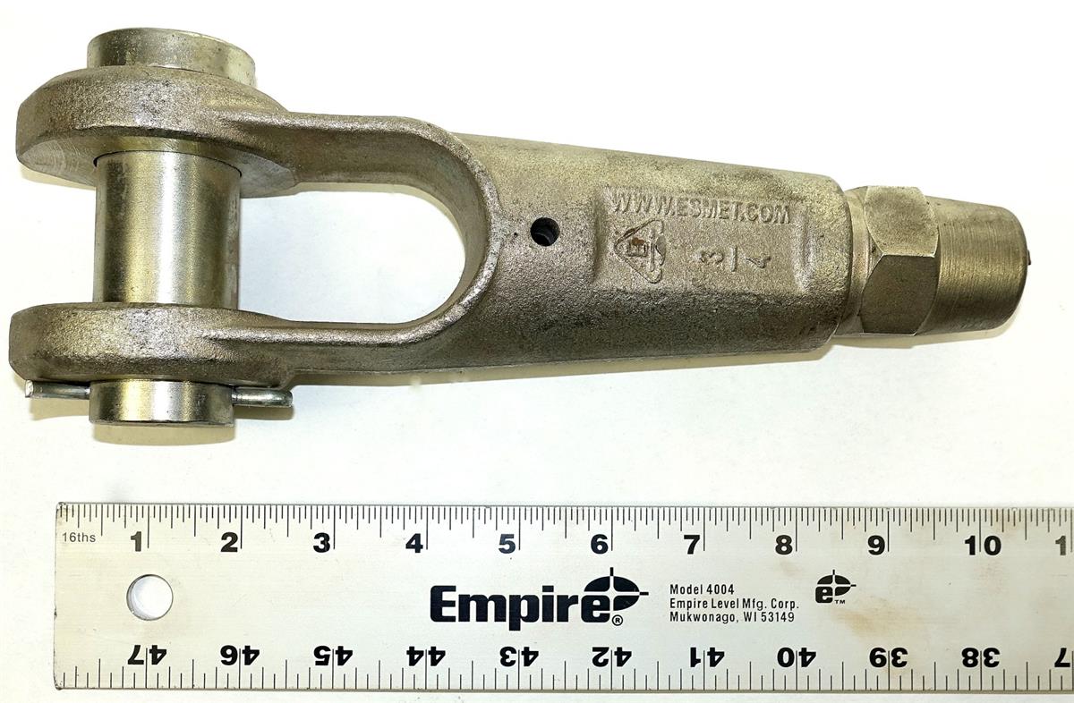 5T-931 | 4030-00-706-5553 Wrecker Rear Winch Cable Clevis (3-4 inch wire) (4) (Large).JPG