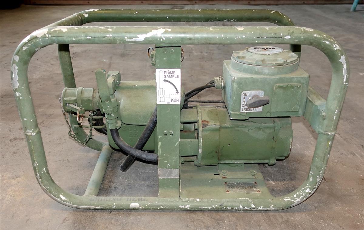 SP-1525 | 4320-01-247-2633  24 Volt Fuel Transfer Pump with Accessories USED  (9) (Large).JPG