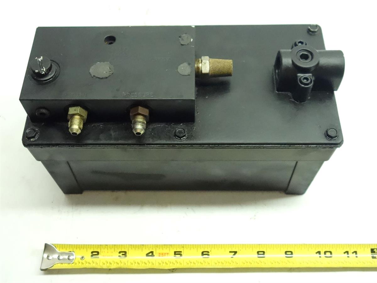 FM-224 | 4320-01-417-4876 Air Hydraulic Cab Lift Power Unit Pump for LMTV and FMTV NOS (6).JPG