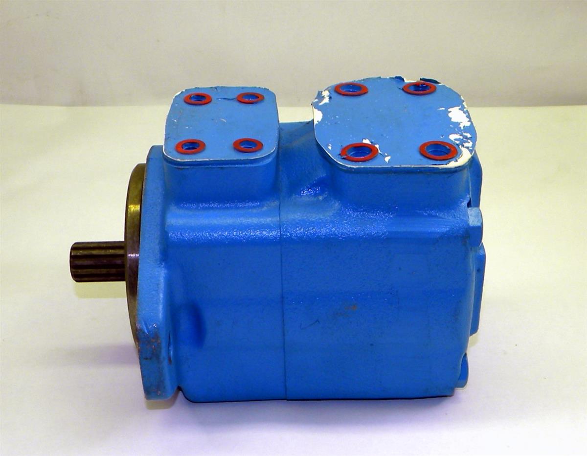9M-818 | 4320-01-521-6943 Eaton Vickers Hydraulic Vane Pump for M29, M930, M936 Series 5 Ton NOS (4).JPG