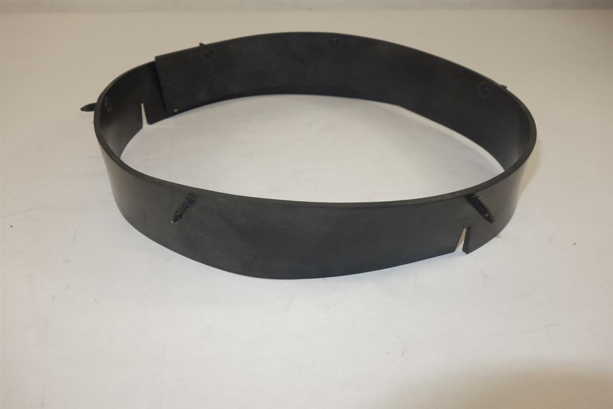 HM-863 | 5330-01-548-6872 Right Hand Rubber Weather Strip for HMMWV NOS (2).JPG