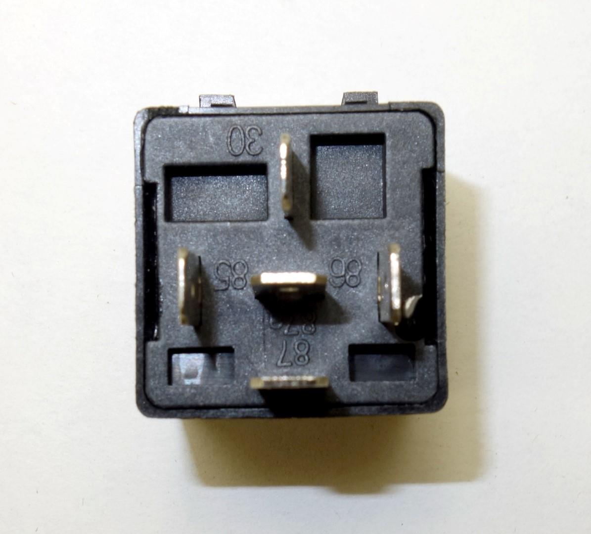 FM-219 | 5945-01-382-8925 24 Volt 5 Terminal Relay for FMTV M1078 and M1083 NEW (5).JPG