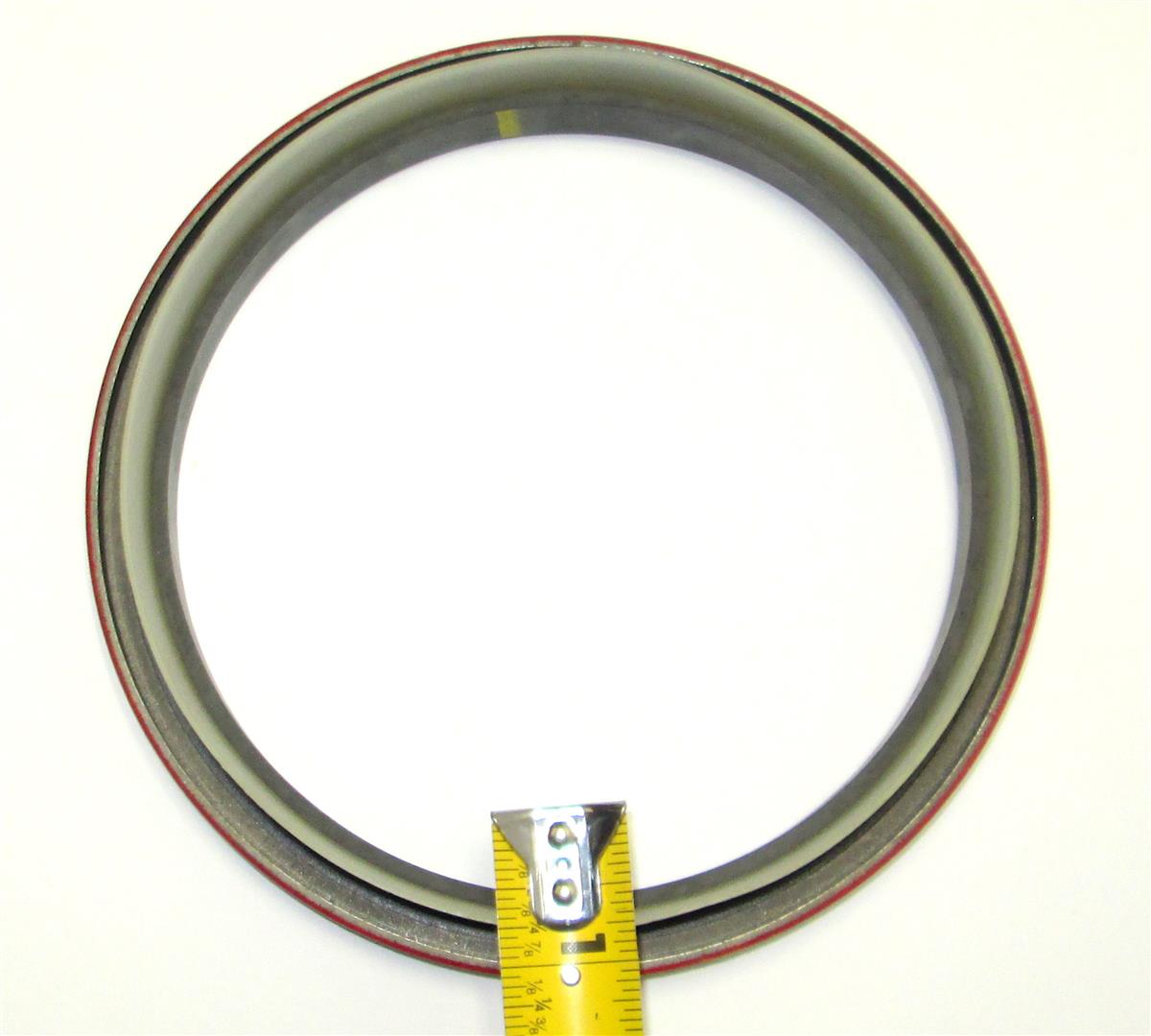 5T-1104 | 5T-1104 Rear Main Crankshaft Seal Cummins Diesel Engine NHC250 M809 M939A1 (10).JPG