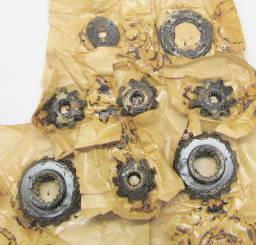 5T-1807 | 5T-1807 Front Rear Differential Partial Kit 1 (3).JPG