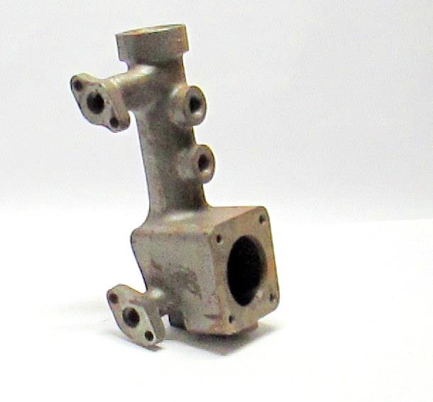 5T-2074 | 5T-2074 Water Cooling Manifold Section for Cummins NHC250 Diesel Engine M809 M939 (4).JPG